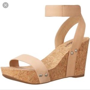 Lucky Brand ☘️ wedges